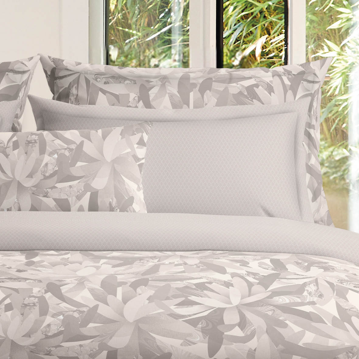 Duvet cover + pillowcase(s) cotton satin - Fleurs psychédéliques Beige