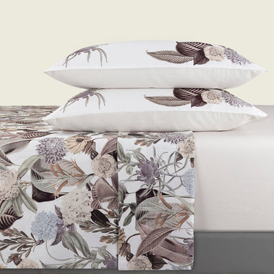 Sheet set: fitted sheet, flat sheet, pillowcase(s) in cotton satin - design: Garden Taupe