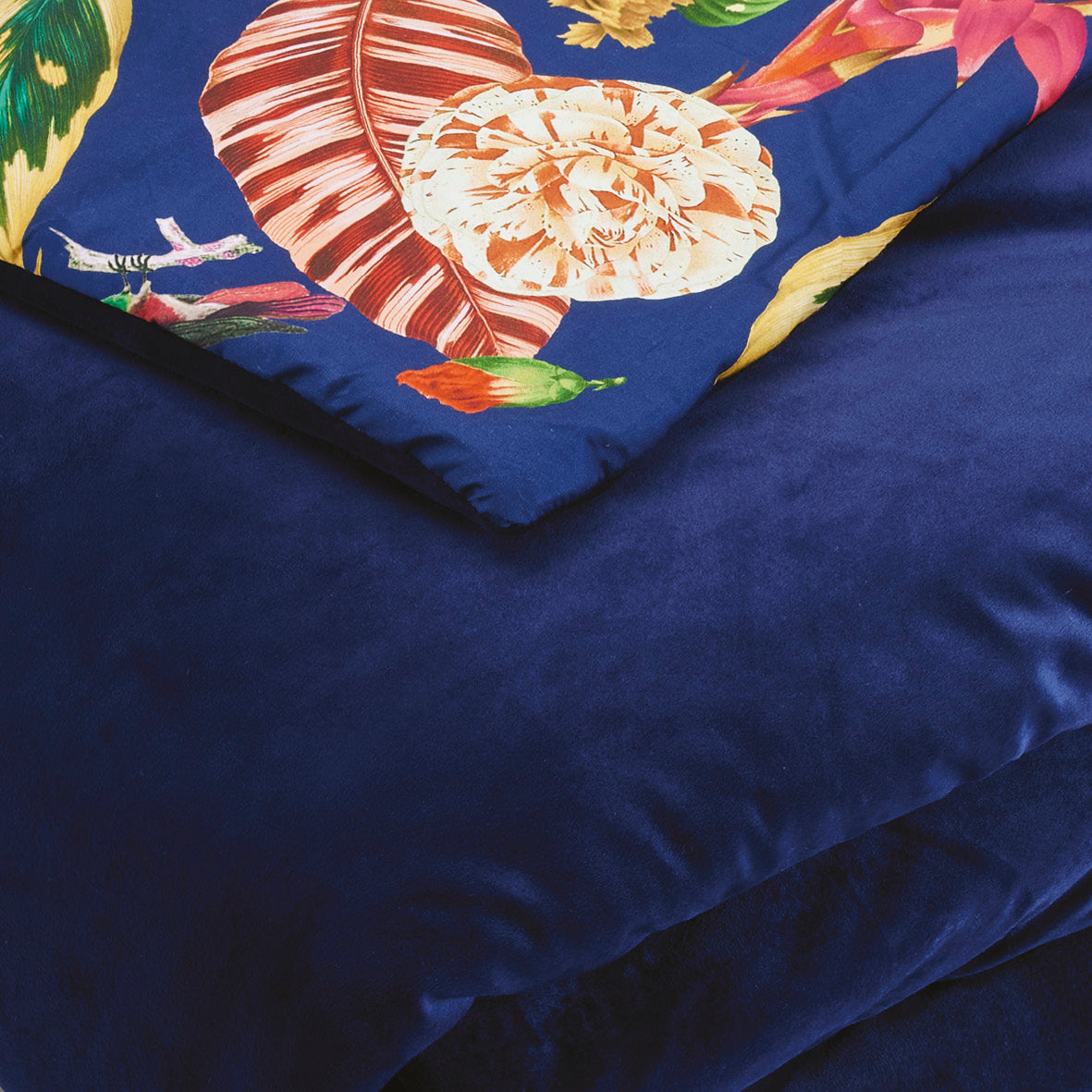 boutis provençal BLEU PASTEL230/250 cm pour lit 140 cm boutis provençal BLEU PASTEL230/250 cm pour lit 140 cm
